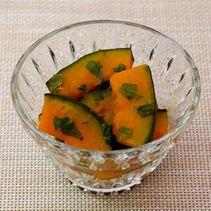 「かぼちゃのしそポン酢あえ」のレシピ動画