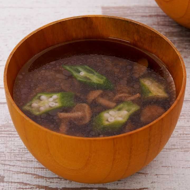 オクラとなめこの塩スープ