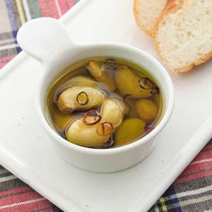 「にんにくのアヒージョ」のレシピ動画