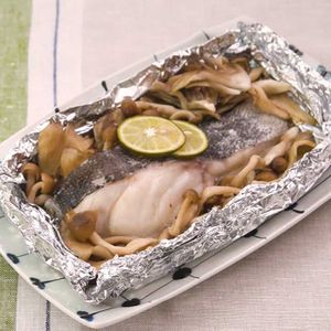 「タラときのこのさっぱりホイル焼き」のレシピ動画