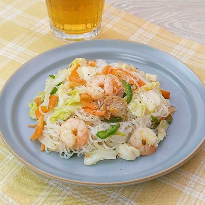 しらたきの海鮮塩レモン焼きそば風