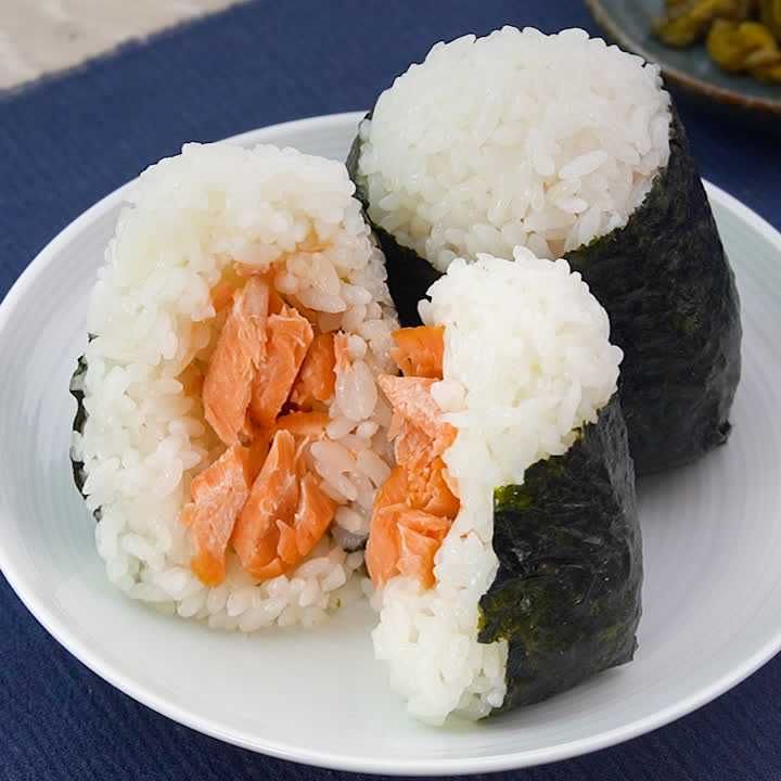 鮭 おにぎり アレンジ37選｜定番から15分の簡単＆見た目重視レシピ