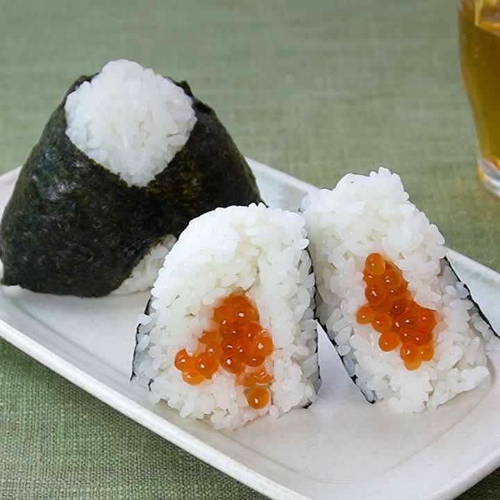 いくらおにぎり