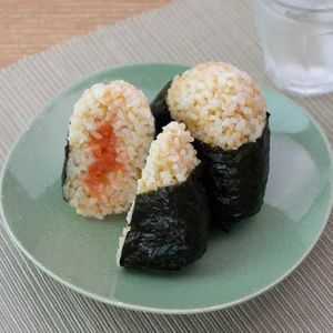 「辛子明太子の玄米おにぎり」のレシピ動画