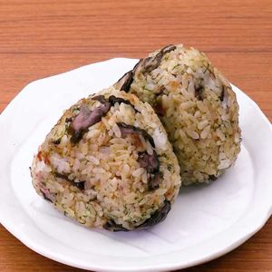 しば漬けと青のりのおかかおにぎり