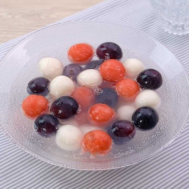 スイカのころころフルーツポンチ