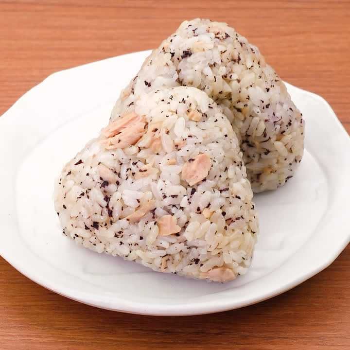 和風ツナのゆかりおにぎり