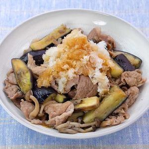 「豚肉となすのおろしポン酢のせ」のレシピ動画
