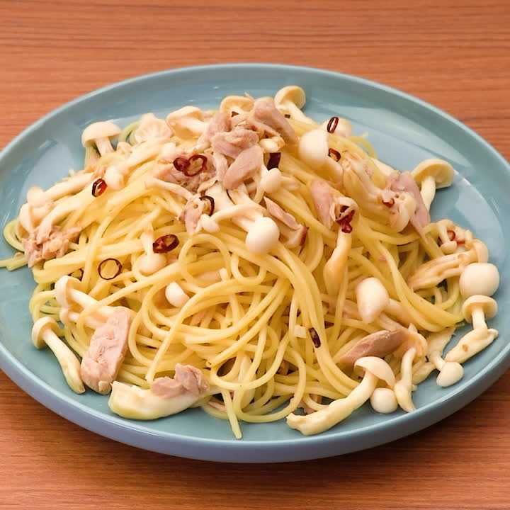 白しめじのペペロンチーノ