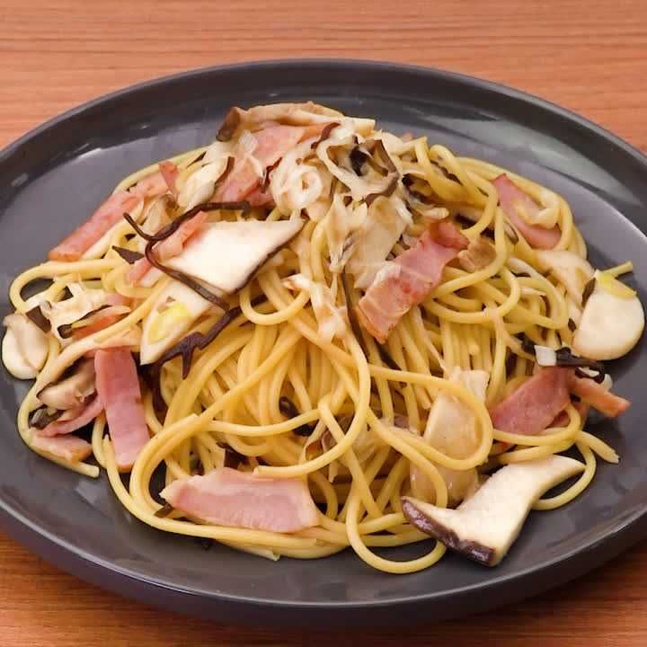 エリンギと塩昆布のパスタ