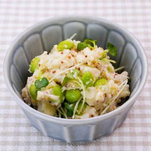 「枝豆とかいわれのポテトサラダ」のレシピ動画