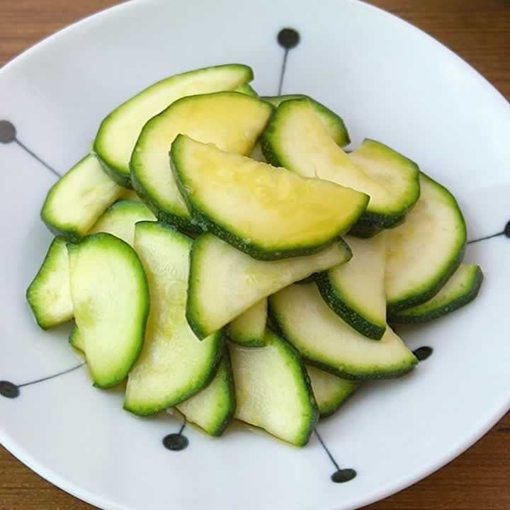 ズッキーニの酢の物
