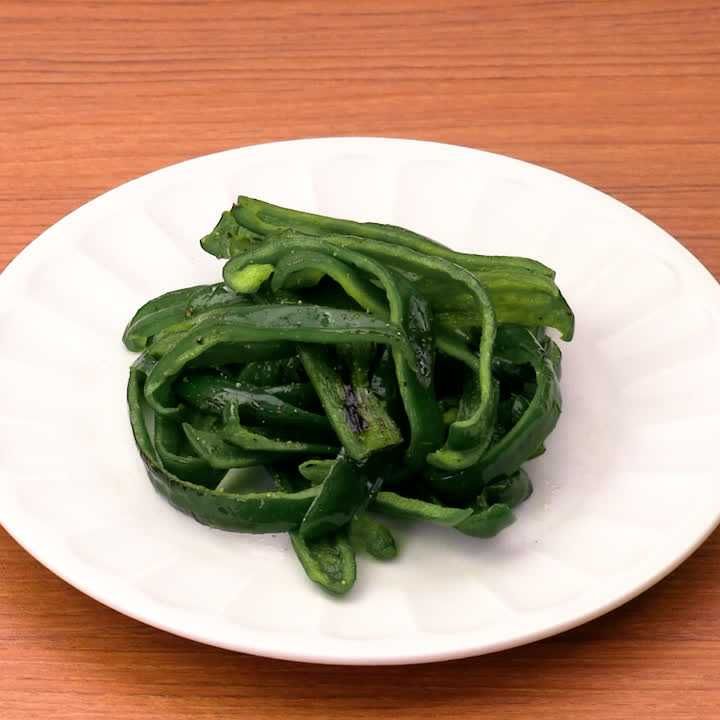 ピーマンの塩こしょう炒め