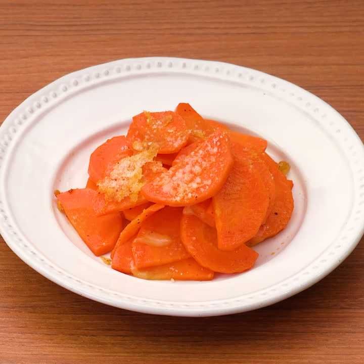 にんじんのチーズ炒め