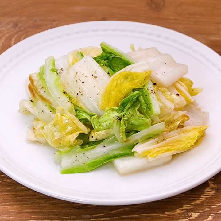 白菜の塩こしょう炒め