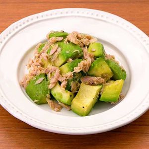 アボカドとツナの塩炒め