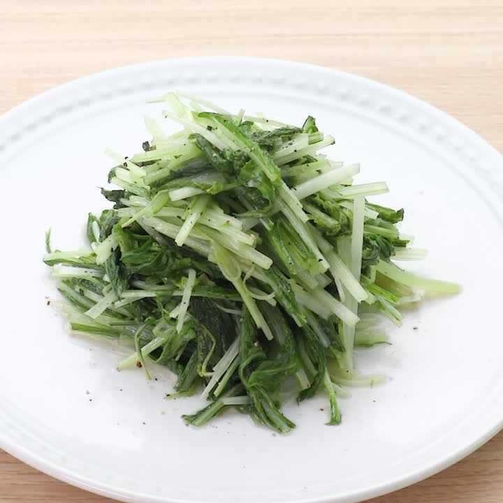 水菜の塩こしょう炒め