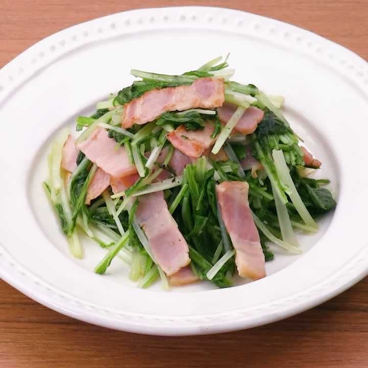 水菜とベーコンのバターソテー