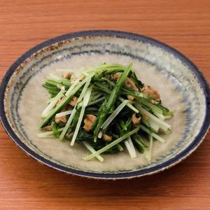 「水菜とツナの塩炒め」のレシピ動画