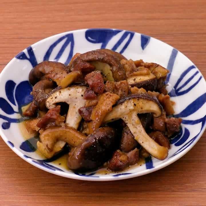 しいたけと焼き鳥缶のタレ炒め