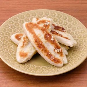 「笹かまぼこのチーズ炒め」のレシピ動画