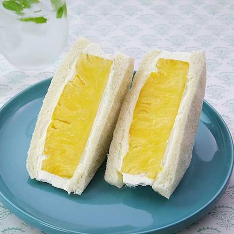 甘酸っぱくてジューシー パイナップルサンドイッチのレシピ動画 作り方 Delish Kitchen