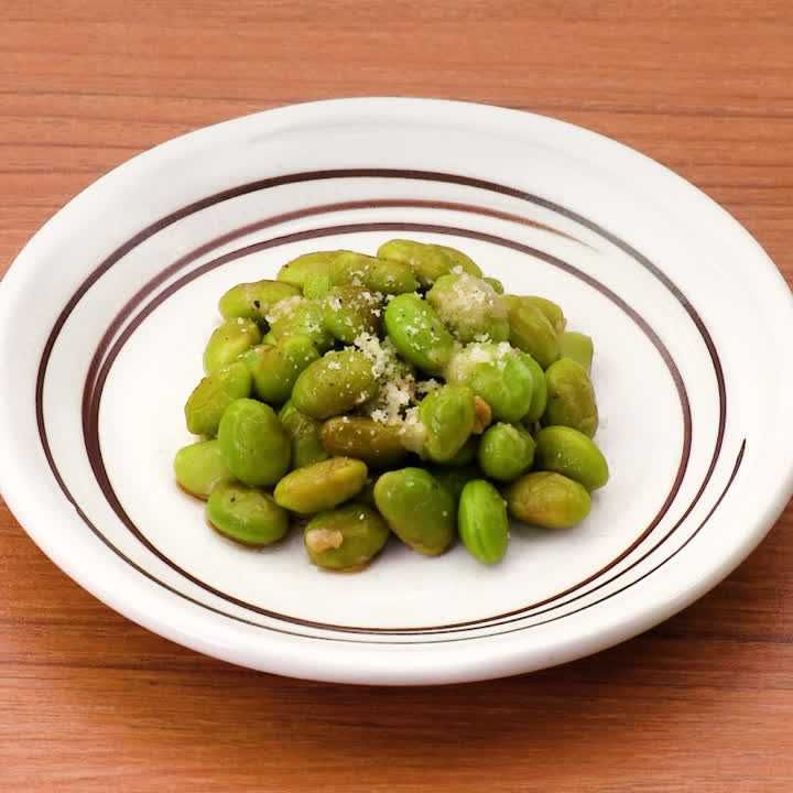 枝豆の粉チーズポン酢炒め