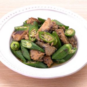 「オクラとサバ缶のポン酢炒め」のレシピ動画