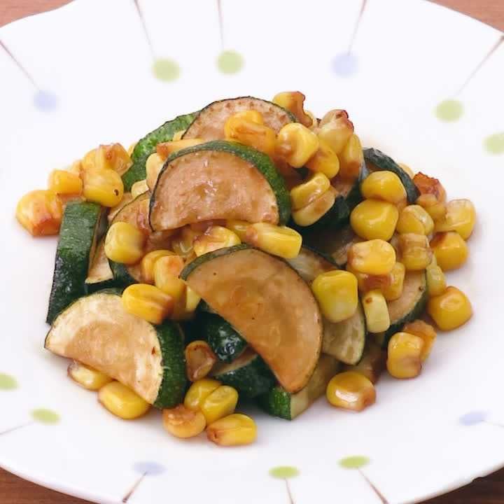 ズッキーニとコーンのポン酢炒め