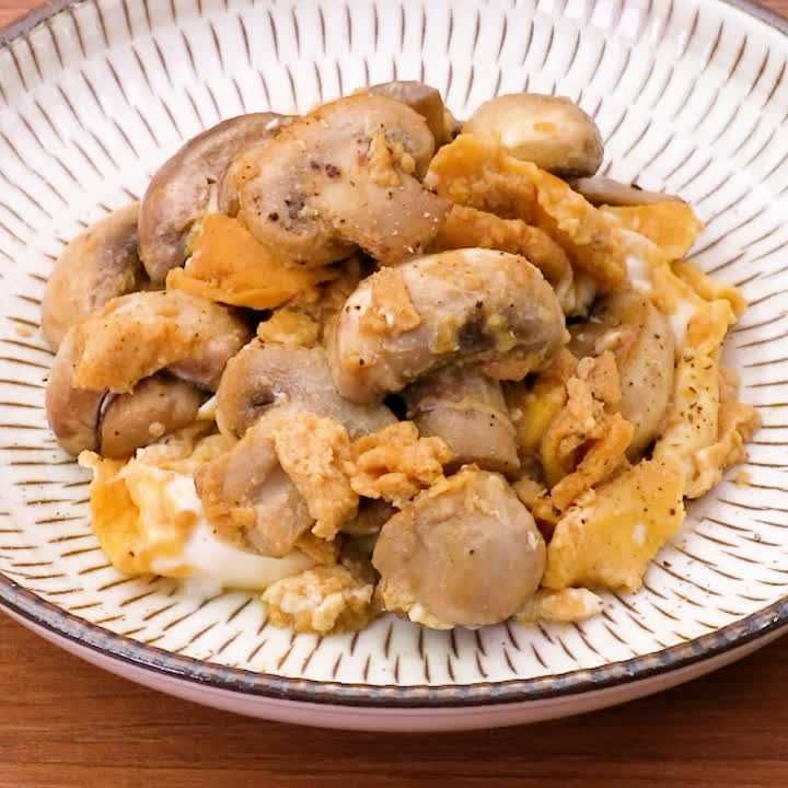 マッシュルームと卵のポン酢炒め