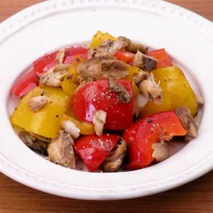 パプリカとサバ缶のポン酢炒め