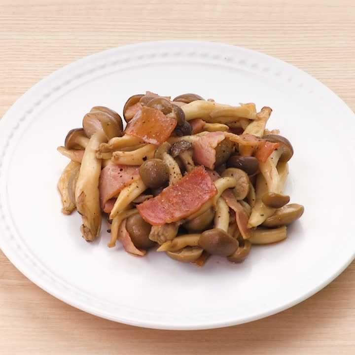 しめじとベーコンのポン酢炒め