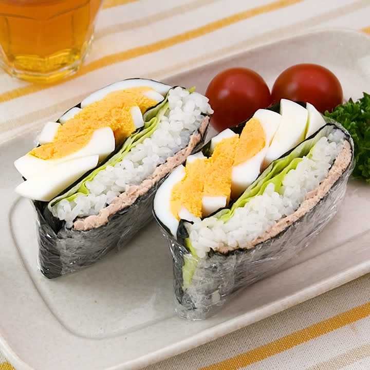 ツナとゆで卵のたたみおにぎり