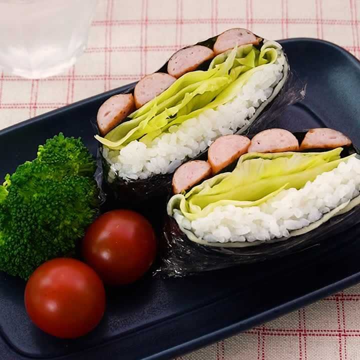 ソーセージとチーズのたたみおにぎり