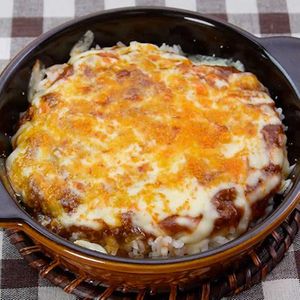 「お手軽ミートドリア」のレシピ動画
