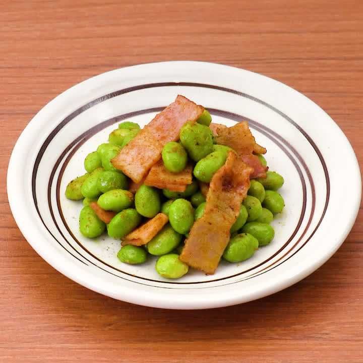 枝豆とベーコンのカレーバター炒め