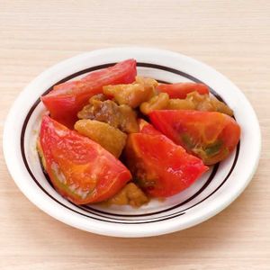 トマトと焼き鳥缶のカレー炒め