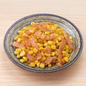 コーンとベーコンのカレーバター炒め