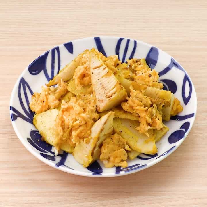 たけのこと卵のカレー炒め