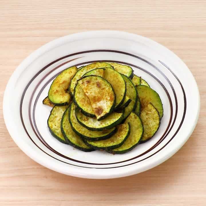 ズッキーニのお手軽カレー炒め