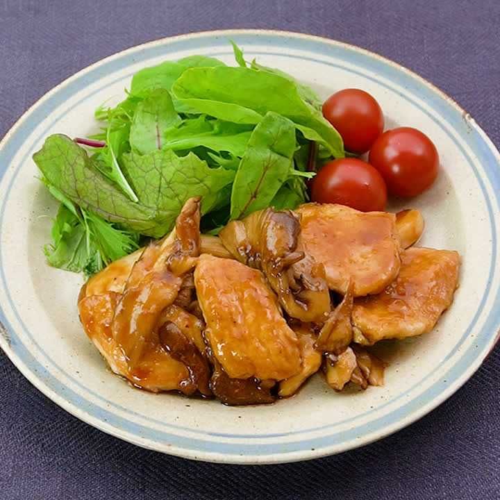 鶏むねとまいたけのガーリック照り焼き