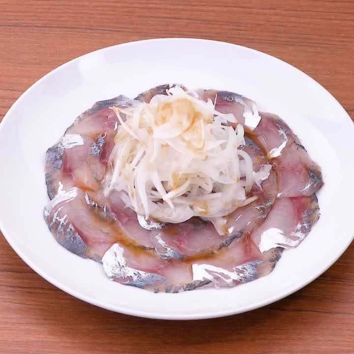 アジのカルパッチョ(ポン酢風味)
