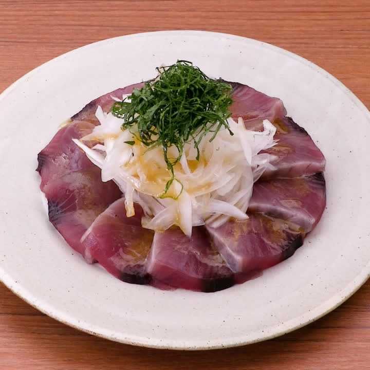 カツオのカルパッチョ(レモン醤油風味)