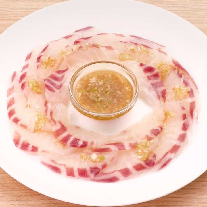 鯛のカルパッチョ(ねぎ塩レモン風味)
