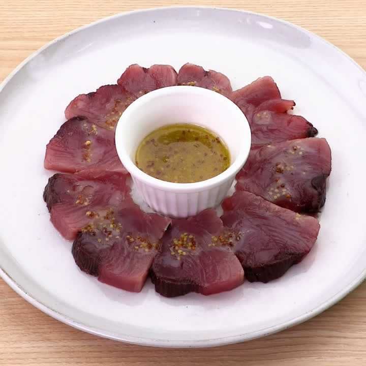 カツオのカルパッチョ(ハニーマスタード風味)