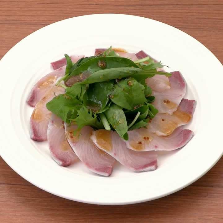 カンパチのカルパッチョ(マスタード醤油風味)