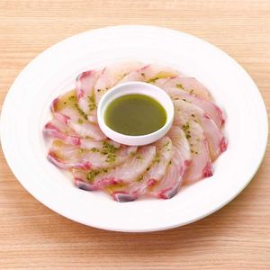 カンパチのカルパッチョ(バジル風味)