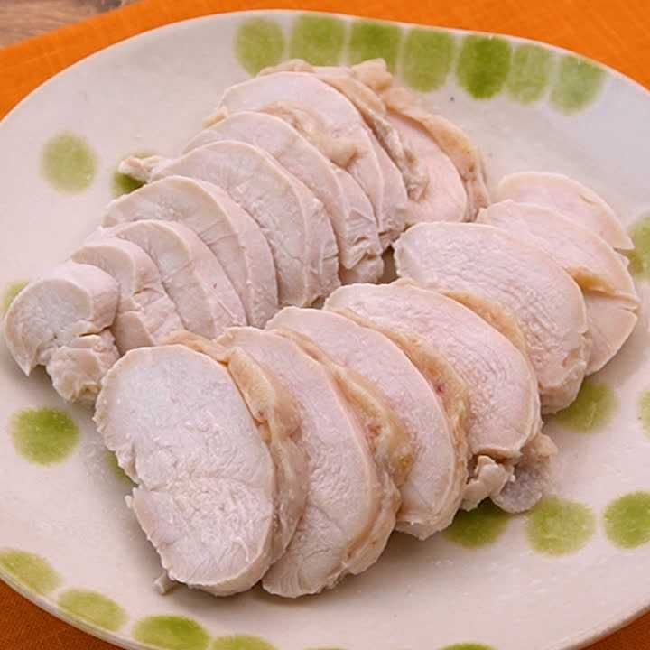 やわらかジューシー 塩麹鶏ハムのレシピ動画 作り方 Delish Kitchen