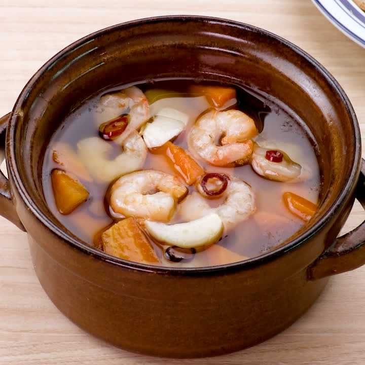 にんじんとえびのアヒージョ