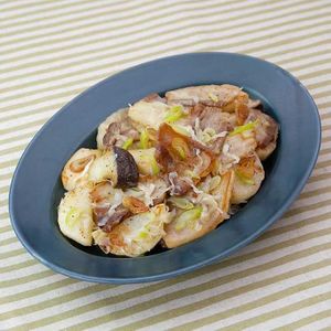 「豚肉と長芋のガーリックペッパー炒め」のレシピ動画